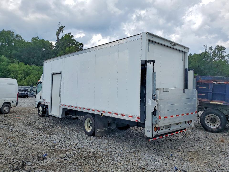 2022 Isuzu Nrr VIN JALE5W166N7303911 COPART salvage auction — MINOR DENT/SCRATCHES, AL - CERTIFICATE OF TITLE, sold $6,600 on 2026-07-21 (photo 2)