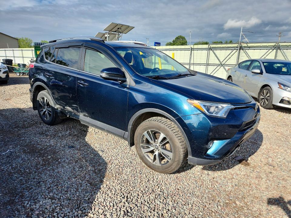 2017 Toyota Rav 4 VIN JTMRFREV8HJ162298 COPART salvage auction — SIDE, Ny - Mv-907A Salvage Certificate, sold $1,000 on 2026-07-27 (photo 4)
