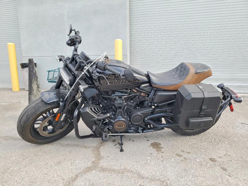 2022 Harley-davidson Sportster VIN 1HD1ZC419NB322550 COPART salvage auction — REAR END, Nv - Salvage Title, sold $2,600 on 2026-07-28 (photo 3)