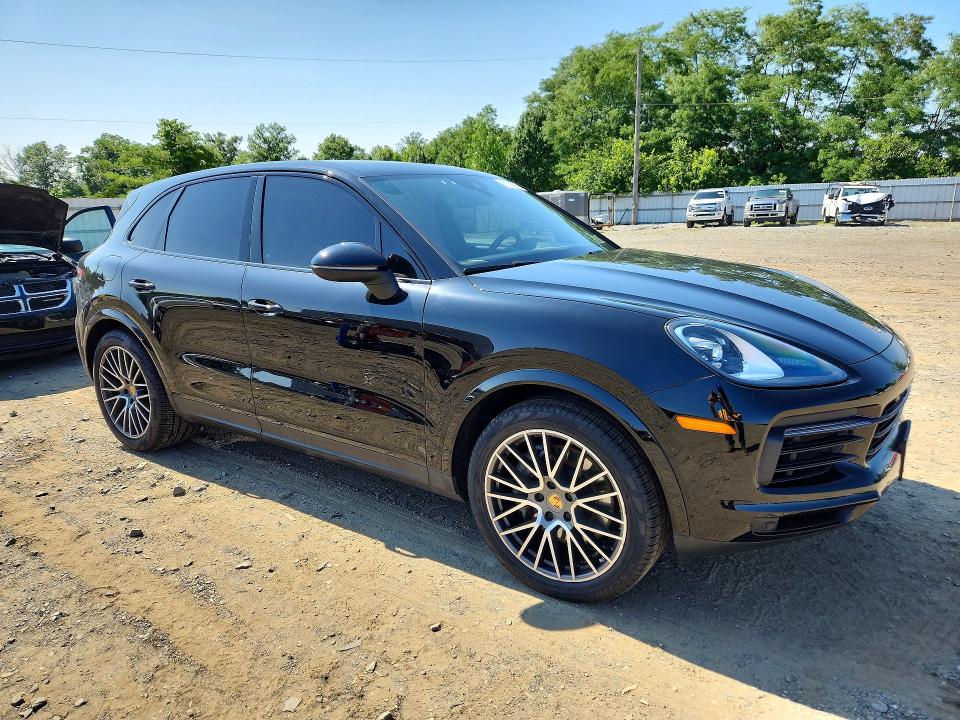 2019 Porsche Cayenne VIN WP1AB2AYXKDA63812 COPART salvage auction — MINOR DENT/SCRATCHES, MT - CERTIFICATE OF TITLE, sold $5,400 on 2026-07-27 (photo 4)