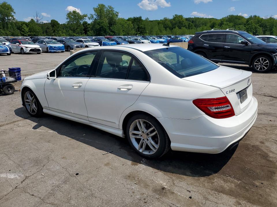 2014 Mercedes-benz C-klasse VIN WDDGF8AB4EG160639 COPART salvage auction — REAR END, Ny - Mv-907A Salvage Certificate, sold $1,900 on 2026-08-11 (photo 2)