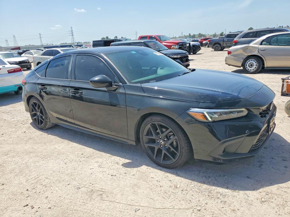 2024 Honda Civic VIN 19XFL2H87RE037915 COPART salvage auction — ROOF, Tx - Salvage Vehicle Title, sold $7,000 on 2026-08-25 (photo 4)