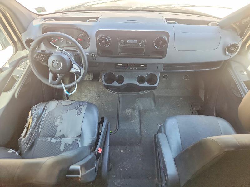 2019 Mercedes-benz Sprinter VIN WD4PF1CD3KP181113 COPART salvage auction — REAR END, La - Cert Of Title-Salvage, sold $4,100 on 2026-07-31 (photo 8)