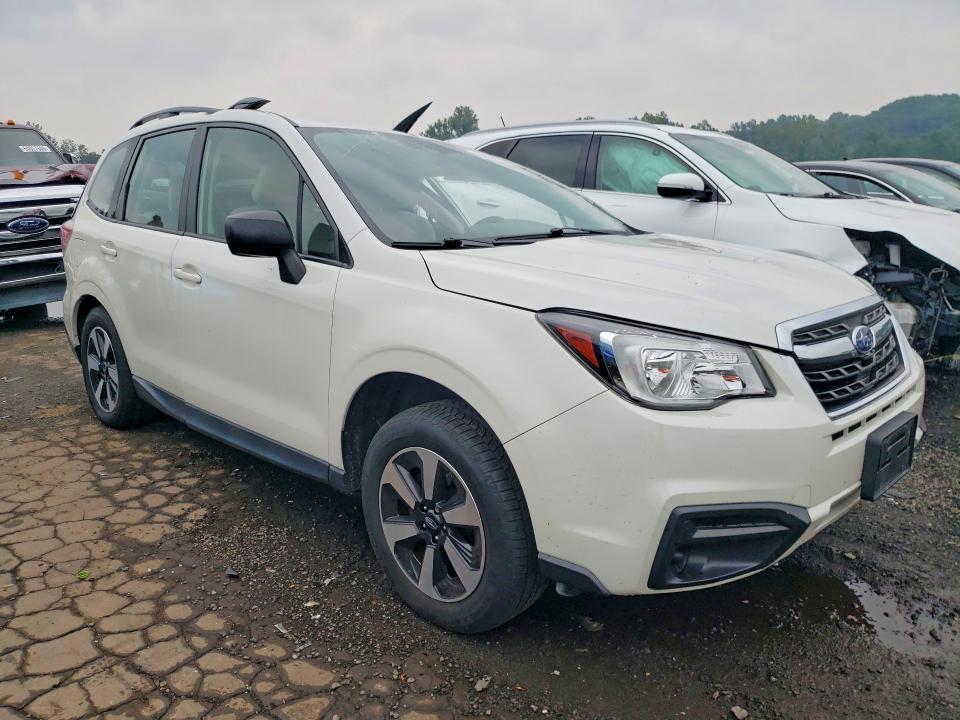 2017 Subaru Forester VIN JF2SJABC6HH523699 COPART salvage auction — ROOF, Ct - Cert Of Title-Salvage, sold $475 on 2026-07-24 (photo 4)