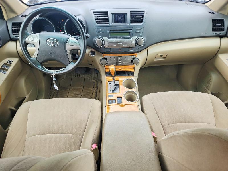 2008 Toyota Highlander VIN JTEEW41A082003950 COPART salvage auction — MECHANICAL, Va - Certificate Of Title, sold $1,100 on 2026-07-27 (photo 8)