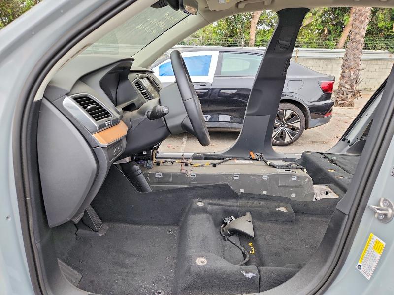 2025 Volvo Xc90 VIN YV4H60PJ3S1296884 COPART salvage auction — STRIPPED, CA - CERTIFICATE OF TITLE, sold $8,400 on 2026-07-09 (photo 7)