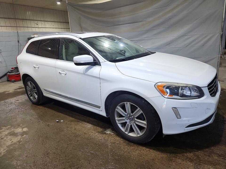 2017 Volvo Xc60 VIN YV440MRU9H2021294 COPART salvage auction — NORMAL WEAR, Nh - Certificate Of Title, sold $1,050 on 2026-08-04 (photo 4)