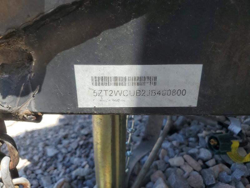 2018 Fore - forest river Wildcat VIN 5ZT2WCUB2JB400800 COPART salvage auction — ALL OVER, NV - SALVAGE TITLE, sold $250 on 2026-10-08 (photo 8)