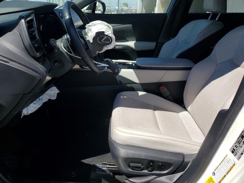 2025 Lexus VIN JTJCHMAA2S2026849 COPART salvage auction — FRONT END, Ca - Salvage Certificate, sold $25,250 on 2026-08-24 (photo 7)