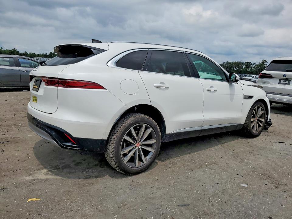 2023 Jaguar VIN SADCJ2EX3PA715780 COPART salvage auction — FRONT END, VA - CERT OF TITLE - SALVAGE, sold $3,600 on 2026-09-09 (photo 3)