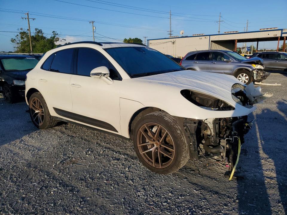 2023 Porsche VIN WP1AA2A52PLB21837 COPART salvage auction — FRONT END, FL - CERTIFICATE OF DESTRUCTION, sold $17,500 on 2026-08-07 (photo 4)