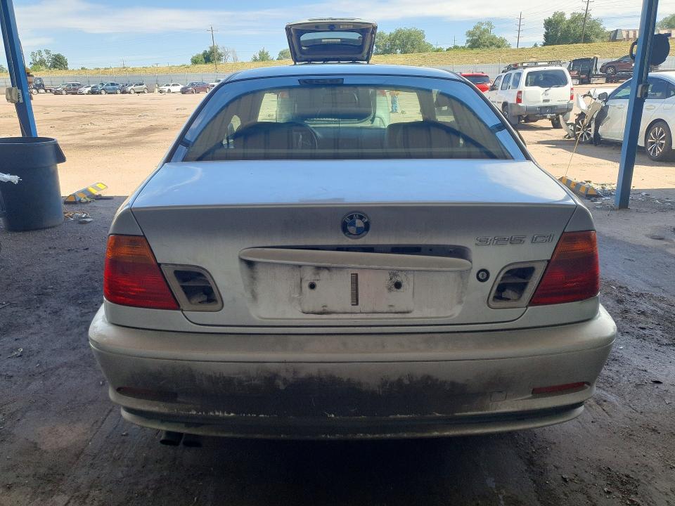 2001 BMW 3er VIN WBABN33421JW49639 COPART salvage auction — MECHANICAL, Co - Dis/Dlr/Exp Only Clean Title, sold $275 on 2026-08-03 (photo 6)