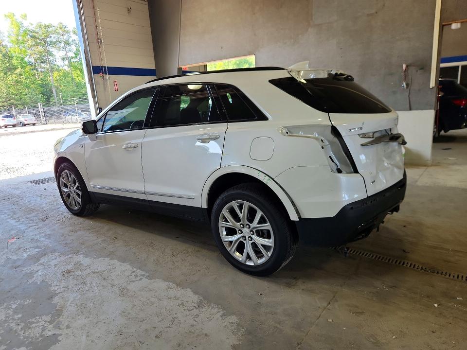 2021 Cadillac Xt5 VIN 1GYKNGRS2MZ121082 COPART salvage auction — REAR END, Va - Cert Of Title - Salvage, sold $8,400 on 2026-08-14 (photo 2)