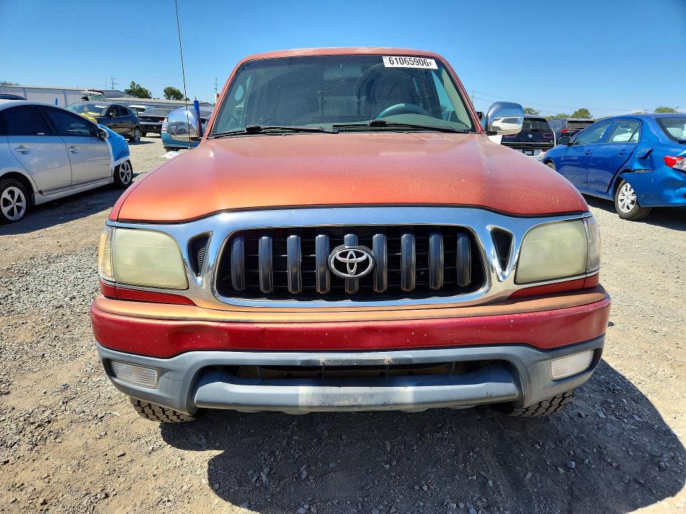 2001 Toyota Tacoma VIN 5TEGN92NX1Z858980 COPART salvage auction — SIDE, CA - SALVAGE CERTIFICATE, sold $125 on 2026-07-24 (photo 5)