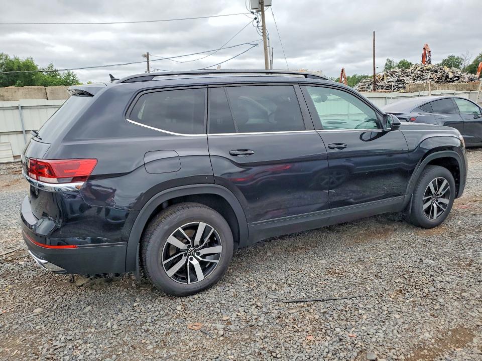 2022 Volkswagen Atlas VIN 1V2DP2CA4NC503953 COPART salvage auction — WATER/FLOOD, Pa - Cert Of Salvage-W=Flood Veh, sold $3,950 on 2026-07-10 (photo 3)