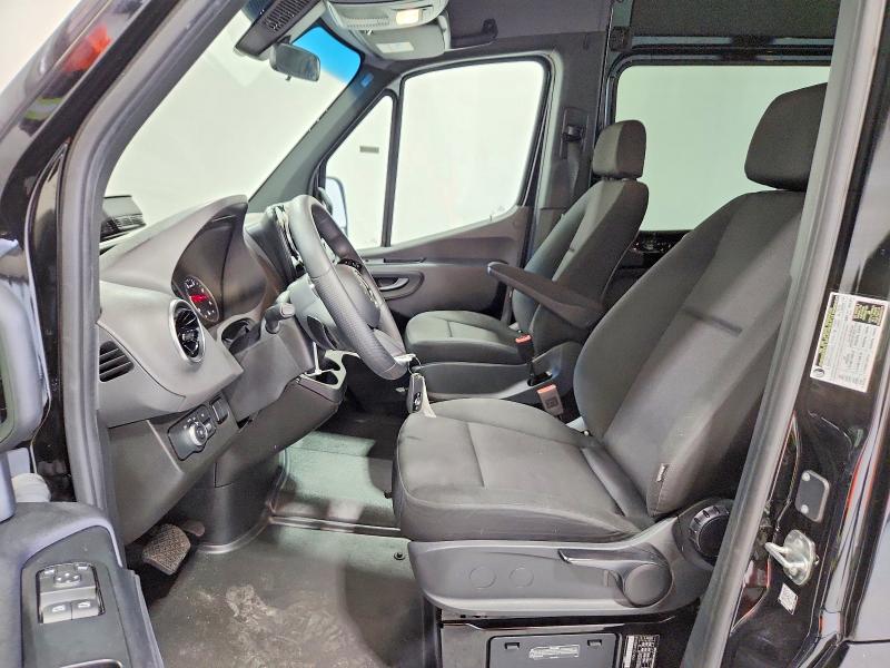 2025 Mercedes-benz Sprinter VIN W1Z4KGHY1ST214342 COPART salvage auction — ROOF, Ga - Certificate Of Title, sold $50 on 2026-07-27 (photo 7)