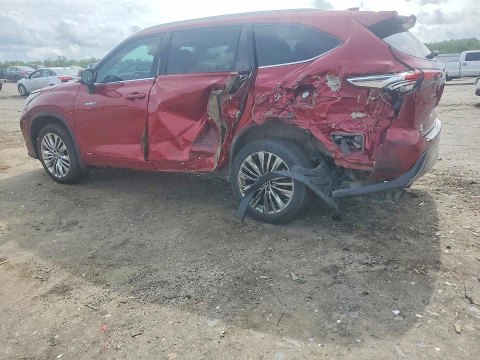 2021 Toyota Highlander VIN 5TDEBRCH8MS068328 COPART salvage auction — REAR END, Va - Cert Of Title - Salvage, sold $9,100 on 2026-07-29 (photo 2)