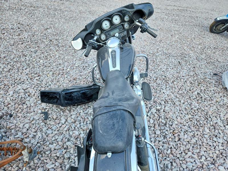 2011 Harley-davidson Flhx VIN 1HD1KBM13BB676865 COPART salvage auction — REAR END, Wi - Certificate Of Title, sold $2,900 on 2026-07-27 (photo 6)