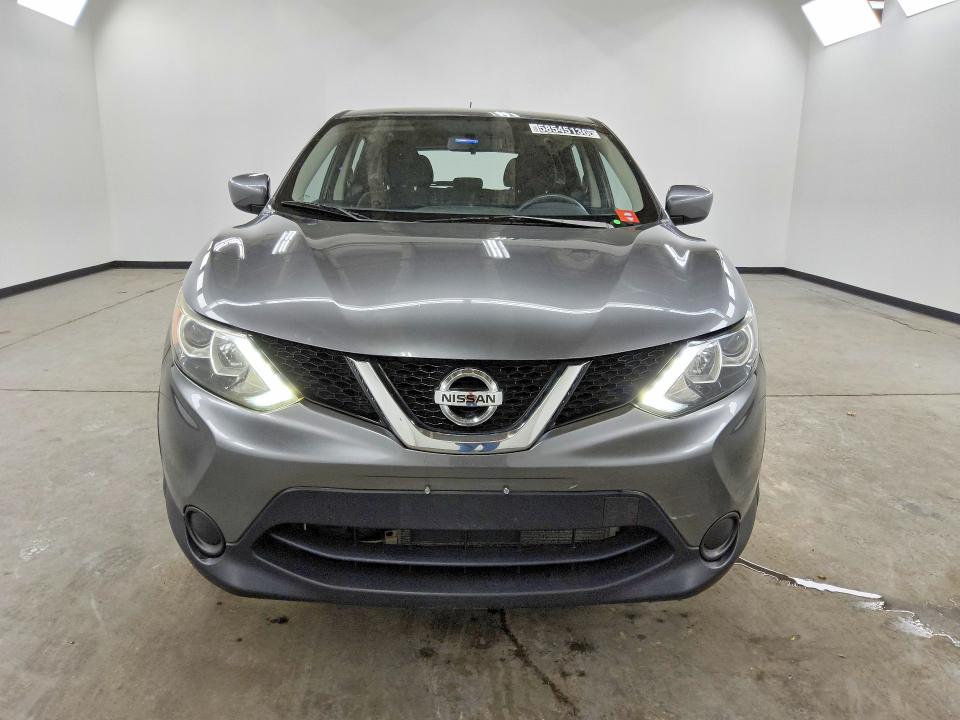 2017 Nissan Rogue sport VIN JN1BJ1CR9HW115858 COPART salvage auction — MECHANICAL, IL - CERTIFICATE OF TITLE, sold $1,300 on 2026-07-23 (photo 5)
