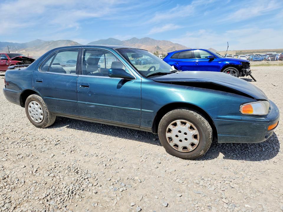 1996 Toyota Camry VIN JT2BG12K8T0351597 COPART salvage auction — FRONT END, UT - SALVAGE CERTIFICATE, sold $200 on 2026-07-28 (photo 4)