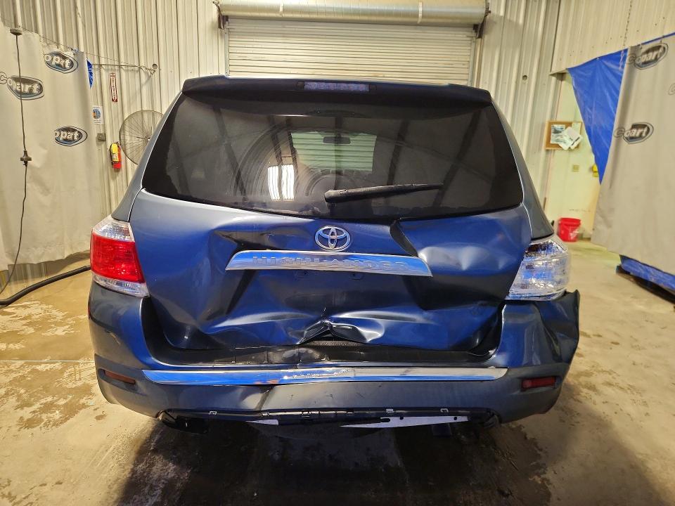 2013 Toyota Highlander VIN 5TDZK3EH4DS137933 COPART salvage auction — REAR END, Fl - Cert Of Title Slvg Rebuildable, sold $375 on 2026-07-28 (photo 6)
