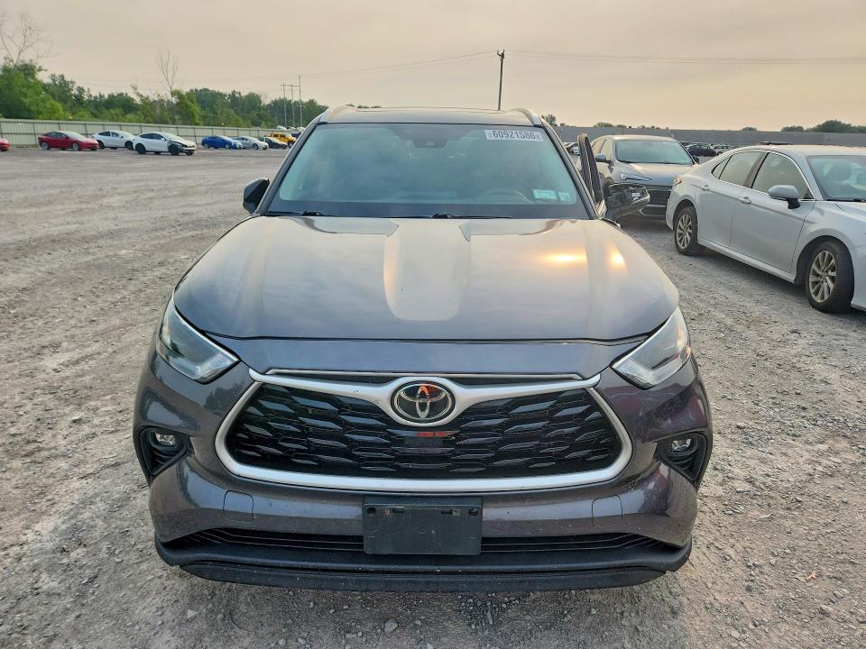 2022 Toyota Highlander VIN 5TDHZRBH6NS586756 COPART salvage auction — SIDE, NY - MV-907A SALVAGE CERTIFICATE, sold $13,700 on 2026-07-28 (photo 5)