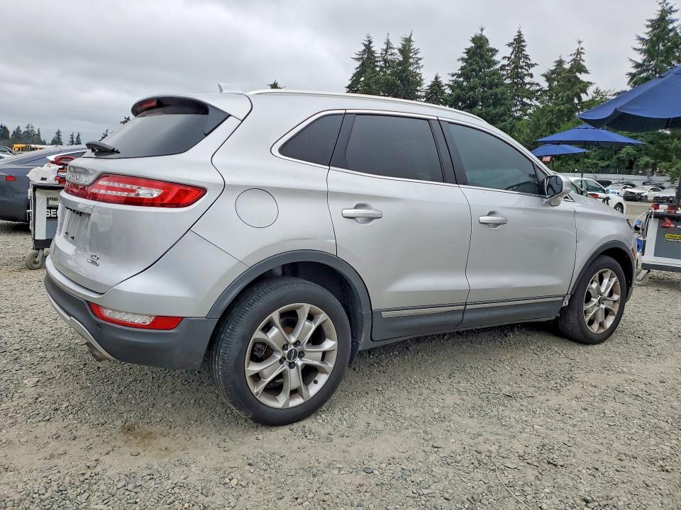 2016 Lincoln Mkc VIN 5LMCJ1C94GUJ22043 COPART salvage auction — FRONT END, Wa - Vehicle Cert Of Ownership-Titl, sold $1,400 on 2026-07-31 (photo 3)