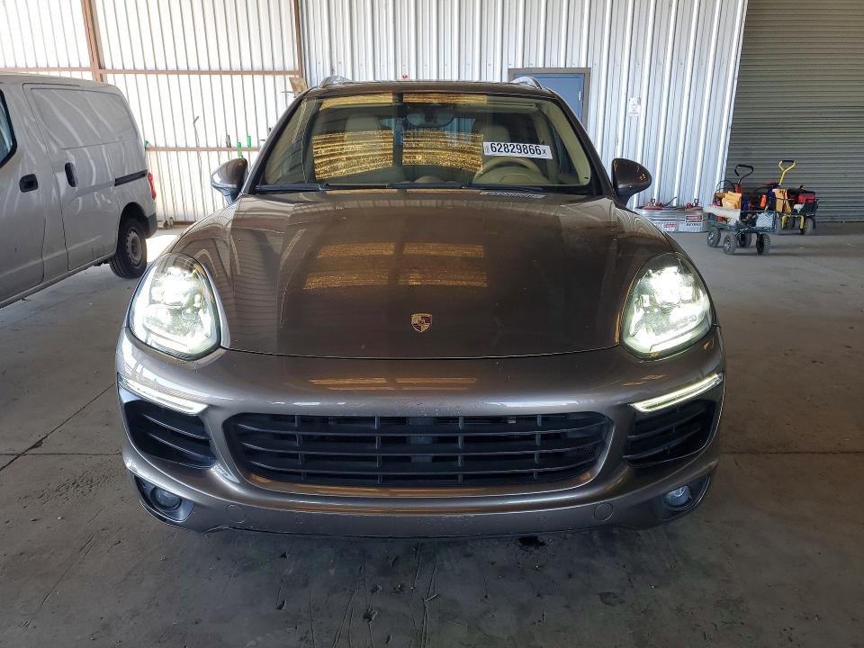2016 Porsche Cayenne VIN WP1AE2A24GLA64261 COPART salvage auction — FRONT END, Ca - Dis/Dlr/Exp Only Clean Title, sold $3,600 on 2026-09-04 (photo 5)