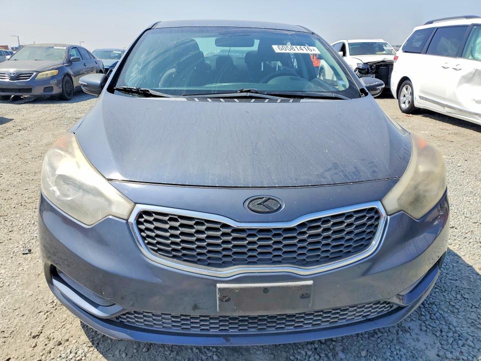 2015 Kia Forte VIN KNAFX4A63F5394568 COPART salvage auction — REAR END, Ca - Salvage Certificate, sold $1,200 on 2026-07-21 (photo 5)