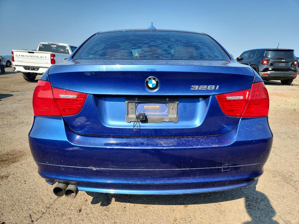 2010 BMW 3 series VIN WBAPK5C50AA646435 COPART salvage auction — REAR END, PA - CERT OF TITLE, sold $400 on 2026-07-31 (photo 6)