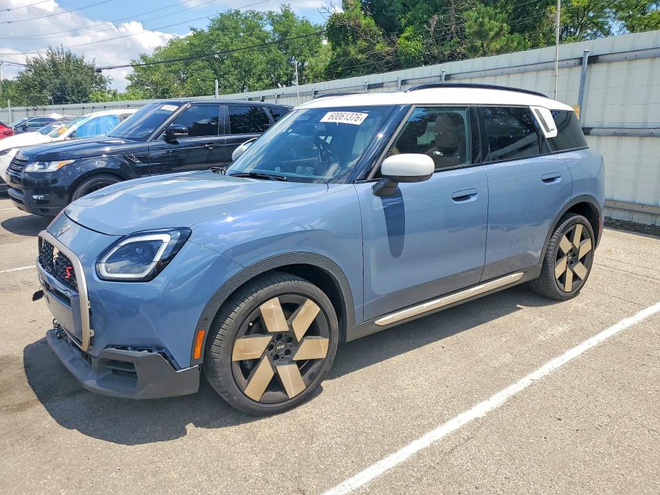 2025 Mini Countryman VIN WMZ23GA05S7S05718 COPART salvage auction — FRONT END, OH - CERT OF TITLE-SALVAGE, sold $3,350 on 2026-07-31 (photo 1)