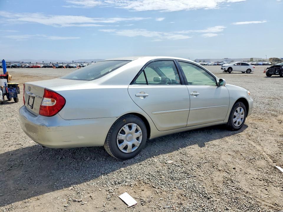 2002 Toyota Camry VIN JTDBE32K820131643 COPART salvage auction — FRONT END, CA - SALVAGE CERTIFICATE, sold $1,050 on 2026-07-31 (photo 3)