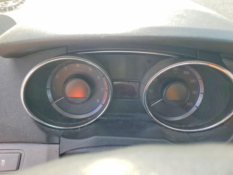 2014 Hyundai Sonata VIN 5NPEB4AC0EH820234 COPART salvage auction — MINOR DENT/SCRATCHES, In - Cert Of Title-Salvage Title, sold $300 on 2026-08-31 (photo 9)