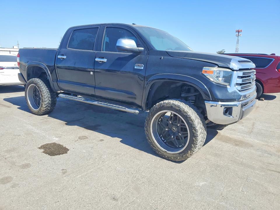 2018 Toyota Tundra VIN 5TFAW5F14JX691011 COPART salvage auction — MINOR DENT/SCRATCHES, Ca - Salvage Certificate, sold $2,100 on 2026-07-31 (photo 4)