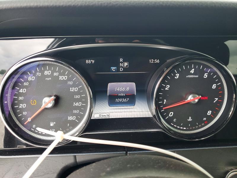 2017 Mercedes-benz E-klasse VIN WDDZF4KB0HA029330 COPART salvage auction — MINOR DENT/SCRATCHES, Mt - Certificate Of Title, sold $7,700 on 2026-07-27 (photo 9)