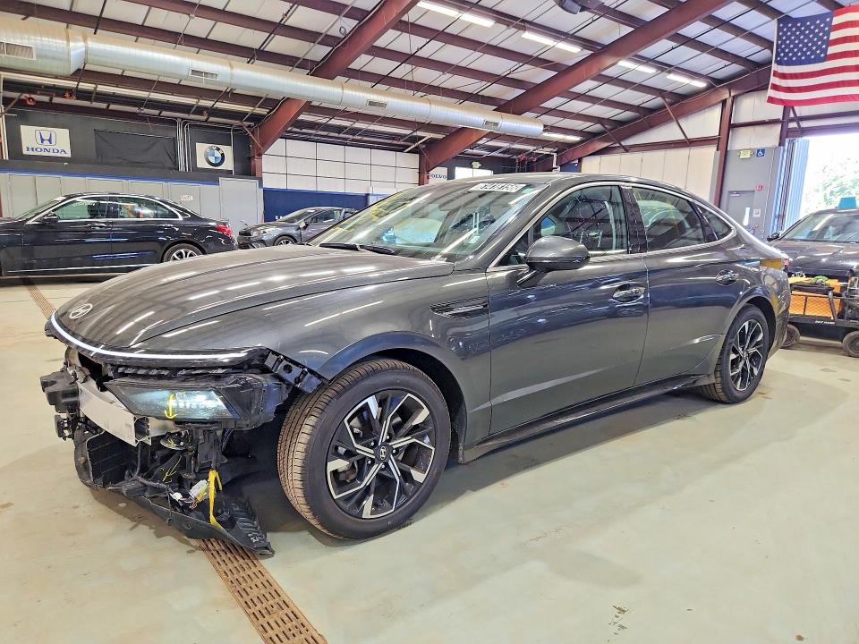 2025 Hyundai Sonata VIN KMHL64JA2SA478777 COPART salvage auction — FRONT END, Wi - Certificate Of Title (P), sold $7,200 on 2026-07-20 (photo 1)