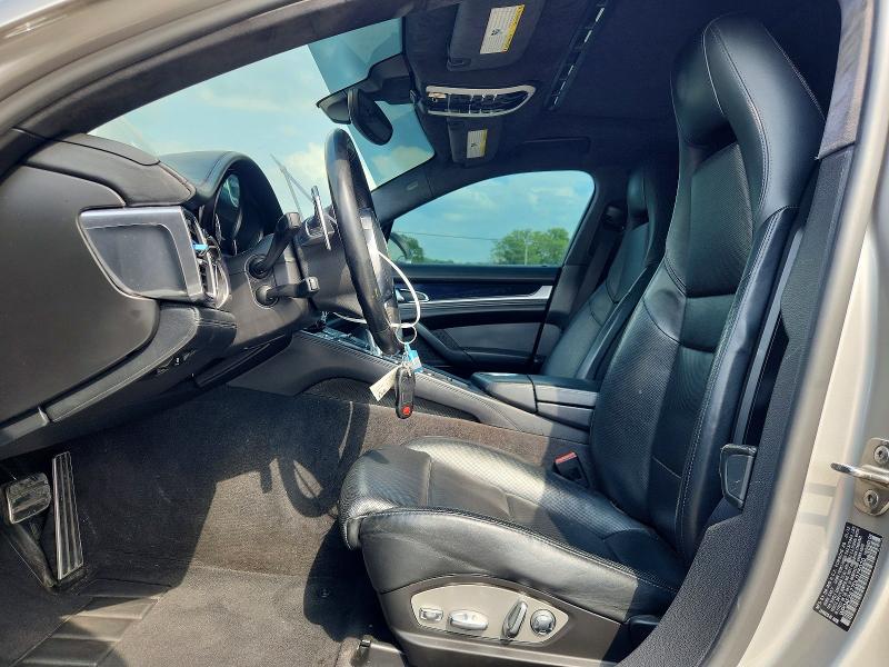 2013 Porsche Panamera VIN WP0AF2A77DL075020 COPART salvage auction — MINOR DENT/SCRATCHES, Salvage Title, sold $1,800 on 2026-08-12 (photo 7)