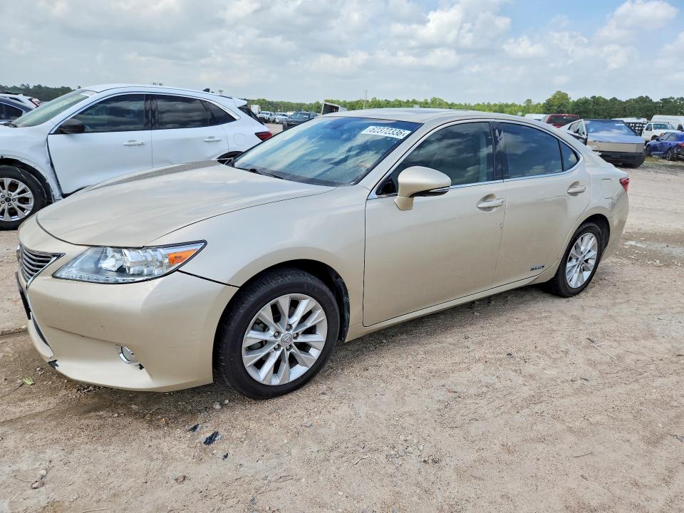 2013 Lexus Es 300h VIN JTHBW1GG7D2008248 COPART salvage auction — NORMAL WEAR, Tx - Certificate Of Title, sold $700 on 2026-07-28 (photo 1)