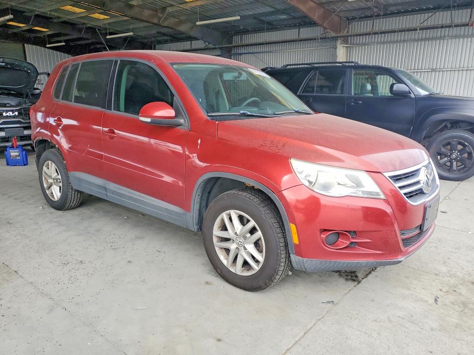 2011 Volkswagen Tiguan VIN WVGAV7AX5BW000436 COPART salvage auction — SIDE, CA - SALVAGE CERTIFICATE, sold $350 on 2026-08-03 (photo 4)