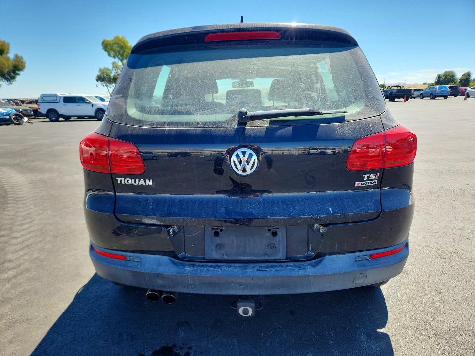 2017 Volkswagen Tiguan VIN WVGBV7AX2HK027954 COPART salvage auction — FRONT END, Ca - Salvage Certificate, sold $1,750 on 2026-08-02 (photo 6)