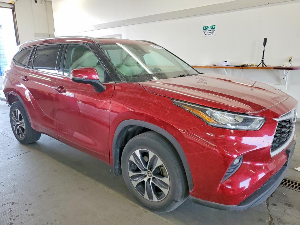 2020 Toyota Highlander VIN 5TDHZRBH0LS039706 COPART salvage auction — REAR END, Wa - Bill Of Sale, sold $6,400 on 2026-07-24 (photo 4)
