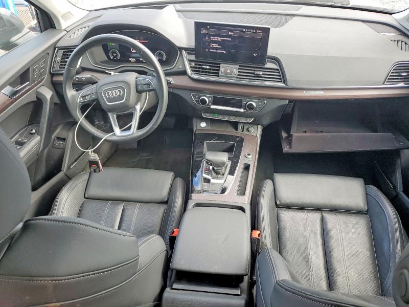 2021 Audi Q5 VIN WA1F2AFY5M2104477 COPART salvage auction — REAR END, Salvage Title, sold $15,300 on 2026-07-20 (photo 8)