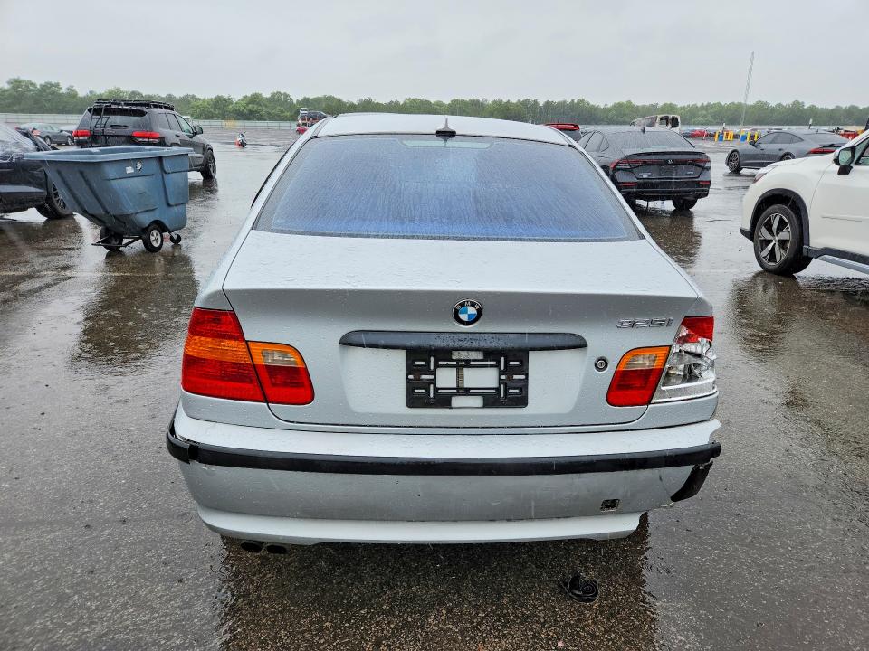 2004 BMW 3er VIN WBAEV33464KR26059 COPART salvage auction — REAR END, NY - MV-907A SALVAGE CERTIFICATE, sold $375 on 2026-07-13 (photo 6)