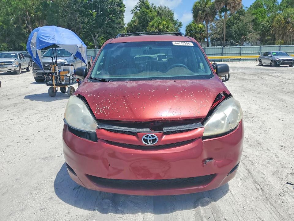 2010 Toyota Sienna VIN 5TDKK4CC3AS323506 COPART salvage auction — FRONT END, Fl - Certificate Of Title (P), sold $625 on 2026-07-29 (photo 5)