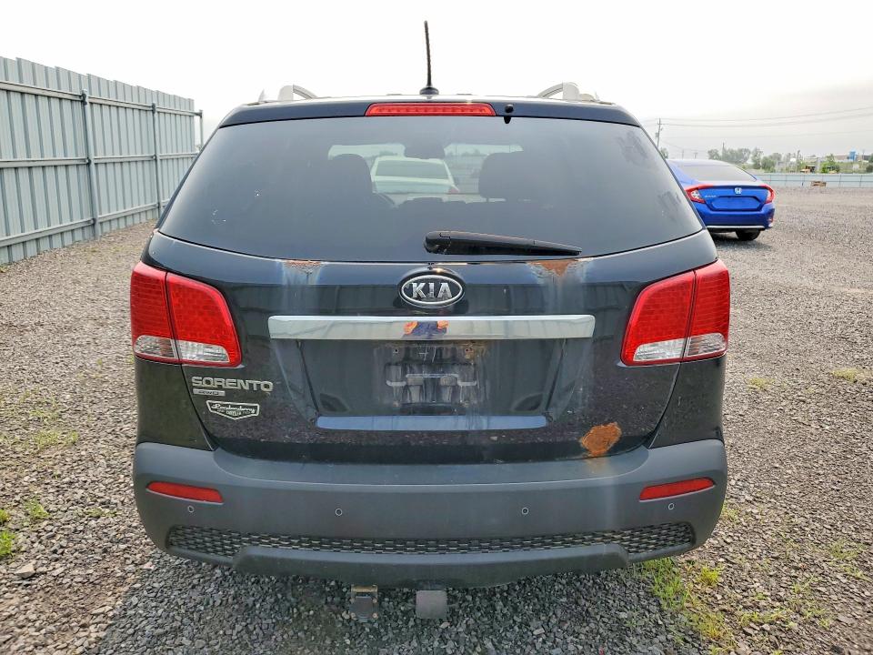 2012 Kia Sorento VIN 5XYKTDA29CG275288 COPART salvage auction — MECHANICAL, On - Permit No Brand - Unfit, sold $375 on 2026-07-30 (photo 6)