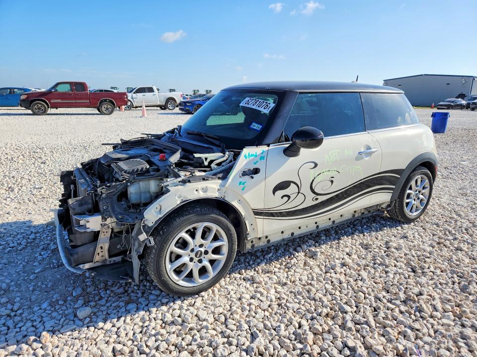 2017 Mini Cooper VIN WMWXP7C51H3B93487 COPART salvage auction — FRONT END, TX - SALVAGE VEHICLE TITLE, sold $425 on 2026-09-25 (photo 1)