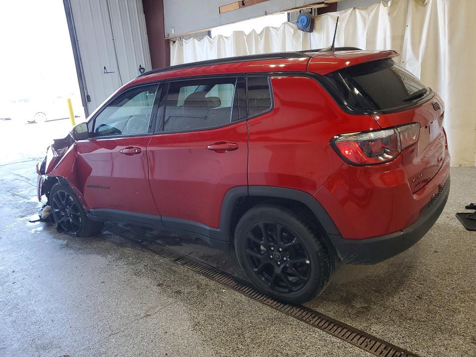 2025 Jeep Compass VIN 3C4NJDBN2ST617487 COPART salvage auction — SIDE, Md - Certificate Of Title, sold $9,500 on 2026-07-27 (photo 2)