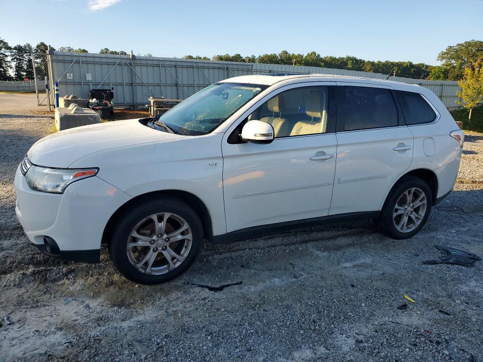 2014 Mitsubishi Outlander VIN JA4JZ4AX0EZ001594 COPART salvage auction — MECHANICAL, GA - CERTIFICATE OF TITLE, sold $2,200 on 2026-07-28 (photo 1)