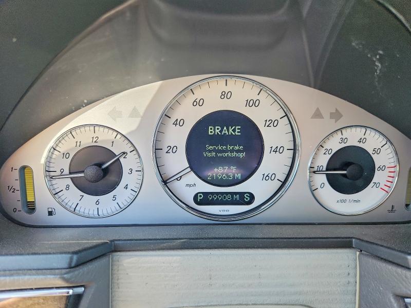 2004 Mercedes-benz E-class VIN WDBUF70J64A423827 COPART salvage auction — MINOR DENT/SCRATCHES, CA - DIS/DLR/EXP ONLY CLEAN TITLE, sold $800 on 2026-07-20 (photo 9)