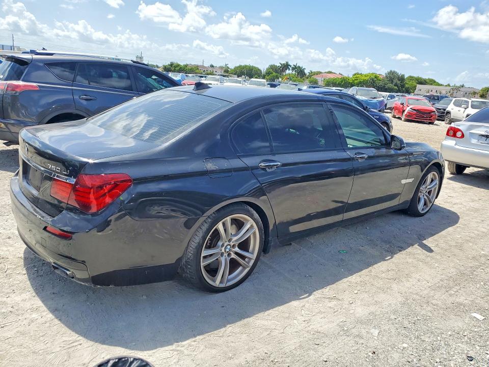 2013 BMW VIN WBAYF8C51DD140108 COPART salvage auction — MINOR DENT/SCRATCHES, Fl - Certificate Of Title, sold $325 on 2026-07-31 (photo 3)
